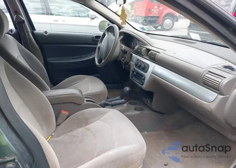 2002 Chrysler Sebring Lx/Lx Plus из США, поврежденный, VIN 1C3EL46X32N215942